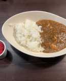 チキンと洋風野菜ミックスの家カレー