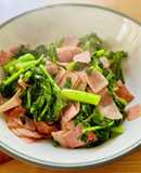ベーコンたっぷりのらぼう菜ソテー