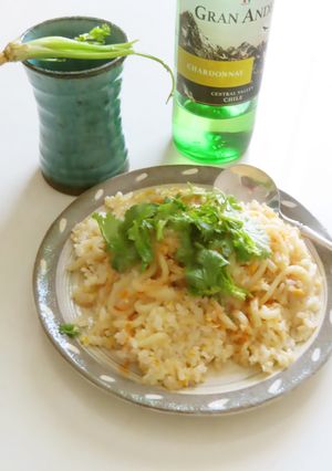 炒飯焼きうどんの香菜トッピング辣油かけ-レシピのメイン写真