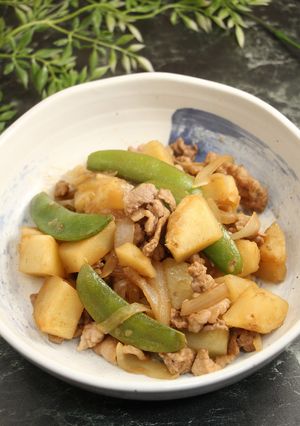 簡単！ソース肉じゃが-レシピのメイン写真