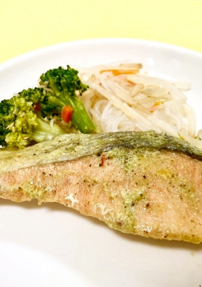 鮭のバジルマヨネーズ焼＠つくば市学校給食-レシピのメイン写真