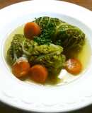 裏返しサボイキャベツのロールキャベツ　