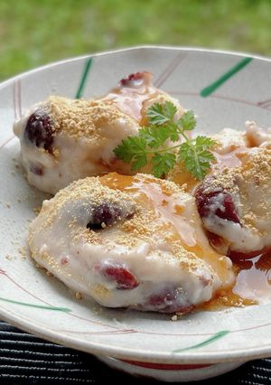 ぜんざい入り牛乳もち-レシピのメイン写真