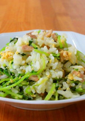 豆苗混ぜ込みチャーハン-レシピのメイン写真