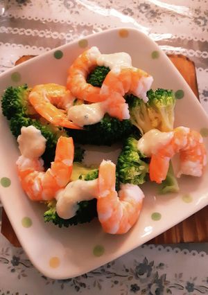 海老のサラダ麹甘酒ドレッシング和え-レシピのメイン写真