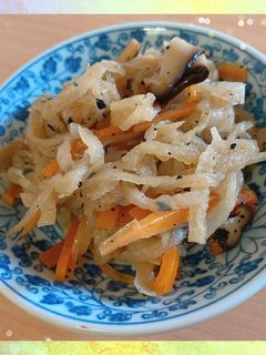 切り干し大根の藍茶煮-レシピのメイン写真