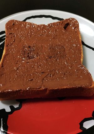 乗せて焼くだけ！超簡単チョコトースト-レシピのメイン写真