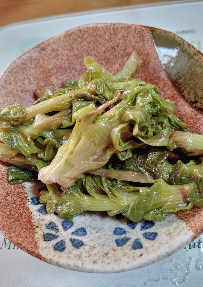 フキノトウの茎を煮浸しに。苦味があり旨い-レシピのメイン写真