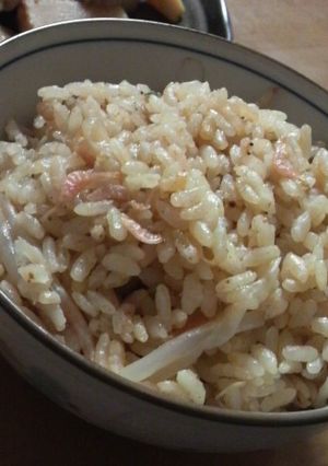 炒飯の素で！簡単☆中華風炊き込みご飯-レシピのメイン写真