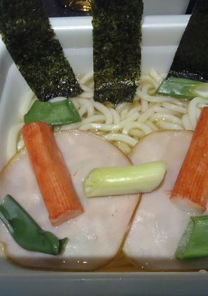レンチンでお手軽うどんV28ネギ海苔ハム-レシピのメイン写真