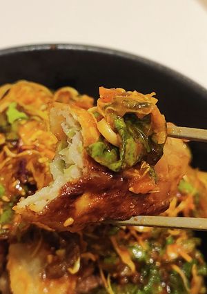 病みつきのスパイシー餃子サラダ-レシピのメイン写真
