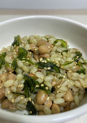 もち麦×ソフトしその実ワカメの納豆和え-レシピのメイン写真