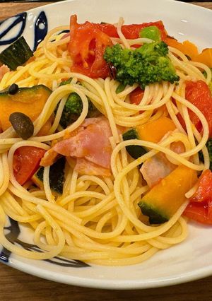 かぼちゃ、トマト、ベーコンのパスタ-レシピのメイン写真