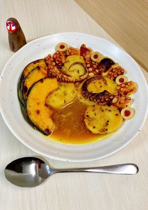 Yummy!ブイヤベース風・闇(ヤミ)鍋-レシピのメイン写真