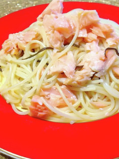 簡単♩混ぜ合わせるだけの鮭&塩昆布パスタ-レシピのメイン写真