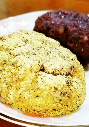 春はぼた餅、黒ごまきな粉。-レシピのメイン写真