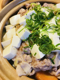 鍋キューブ●豚キャベうどん鍋-レシピのメイン写真