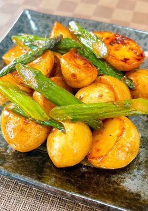 新じゃがとアスパラのバター醤油炒め-レシピのメイン写真