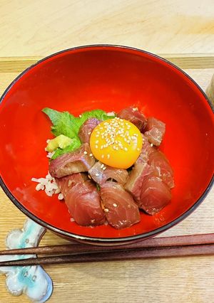 麺つゆで時短♪ブリの簡単漬け丼-レシピのメイン写真