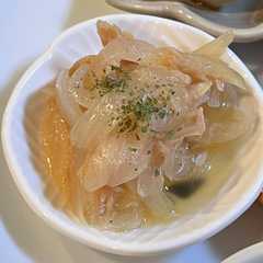 รูปของ 玉ねぎとツナのオイスター和え