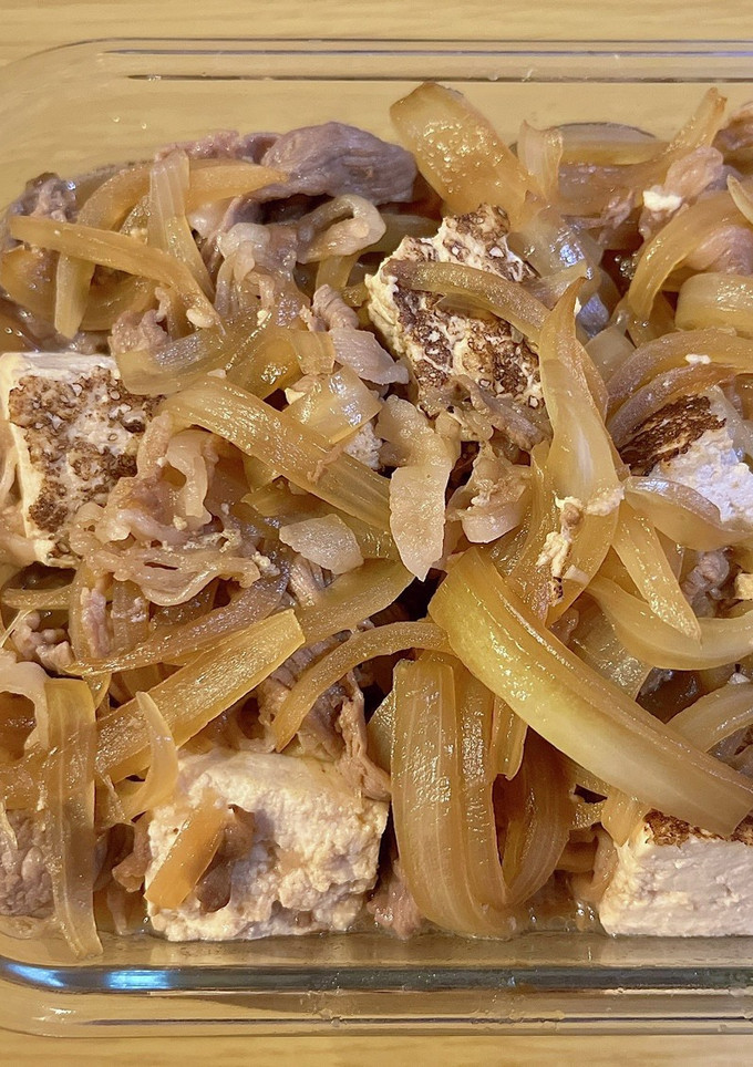 煮込むだけで簡単！すき焼き風の肉豆腐-レシピのメイン写真