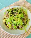 春の香り♪ふきのとうとバラ肉の野菜炒め
