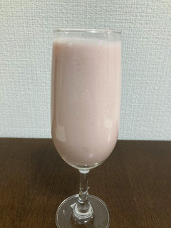グレープとカルピス、蜂蜜のスムージー-レシピのメイン写真
