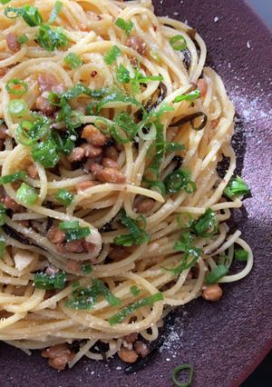 塩昆布と具入りラー油のピリ辛納豆パスタ-レシピのメイン写真