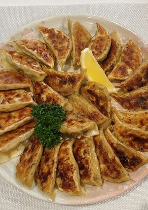 野菜なしで楽ちん♪ふわふわもずく餃子-レシピのメイン写真
