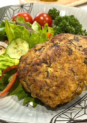 子供も喜ぶもずく入りハンバーグ！-レシピのメイン写真