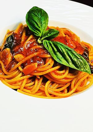 シンプルなトマトとガーリックのパスタ-レシピのメイン写真