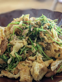豆苗と卵・お麸のチャンプルー-レシピのメイン写真
