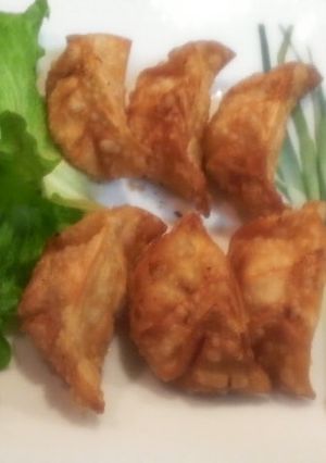 残ったポテトサラダでポテマヨ餃子☆-レシピのメイン写真