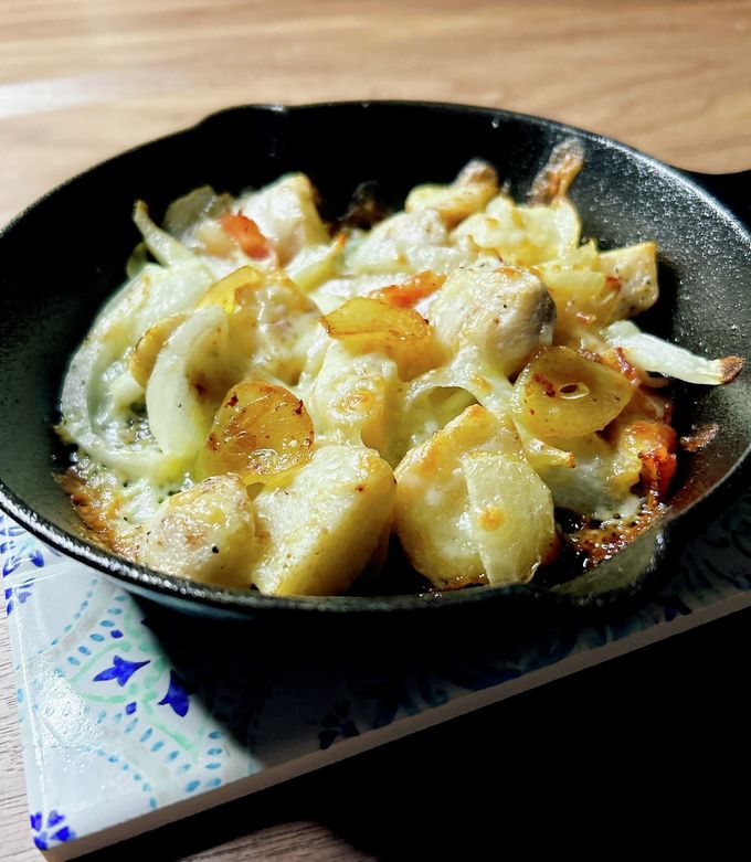 食べすぎ危険！里芋ガーリックチーズ焼き-レシピのメイン写真