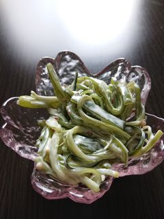 茎わかめサラダ-レシピのメイン写真