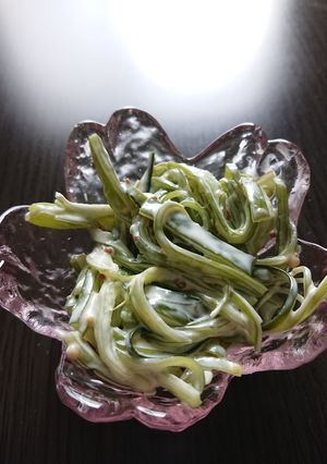 茎わかめサラダ-レシピのメイン写真