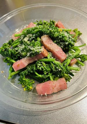 菜の花とベーコンのホットサラダ-レシピのメイン写真