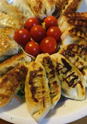 レトルト餃子＆市販サラダのレモンたれ-レシピのメイン写真