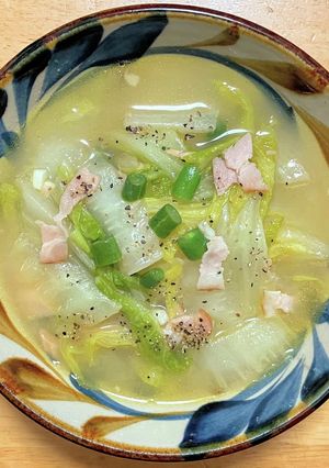 ベーコンとツナと白菜のコンソメスープ-レシピのメイン写真