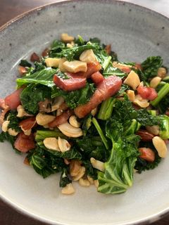 ケールとベーコンのホットサラダ-レシピのメイン写真