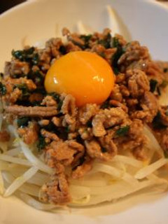 ニラ肉味噌丼-レシピのメイン写真
