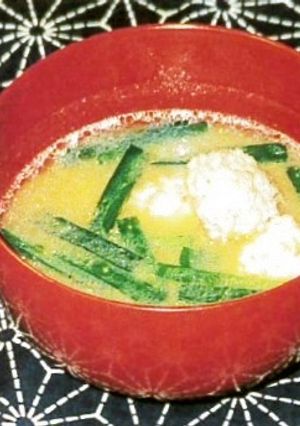 ニラと鶏団子の焼きみそスープ-レシピのメイン写真