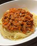完熟トマトのミートソーススパゲッティ