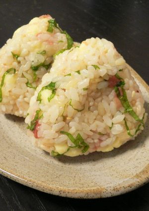 ▲梅ぇ～しそチーズおかかおにぎり▲-レシピのメイン写真