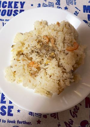 炊飯器でシーフードとツナのピラフ-レシピのメイン写真