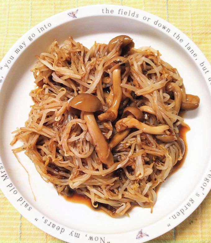 節約にも！もやし しめじの ソース炒め♬ by 331ミミイ 【クックパッド