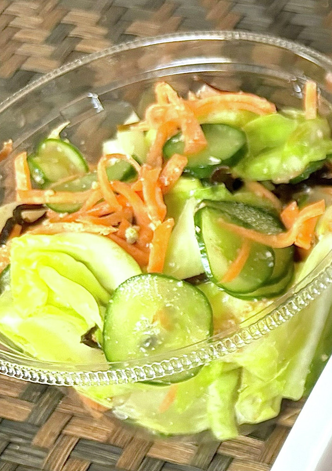 塩昆布とすりごまで野菜の超時短浅漬け-レシピのメイン写真