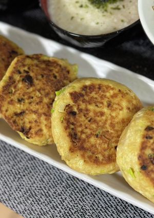 豆腐だけで!肉無しなんちゃってハンバーグ-レシピのメイン写真