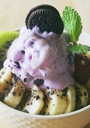 ベリーグリークヨーグルトボウル☆ランチ-レシピのメイン写真