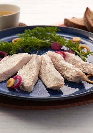 コンソメ仕立てのサラダチキン-レシピのメイン写真